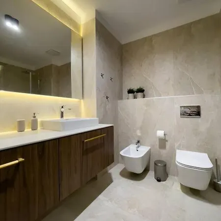 Panorama Apartment At Infinity Budapest Exterior photo